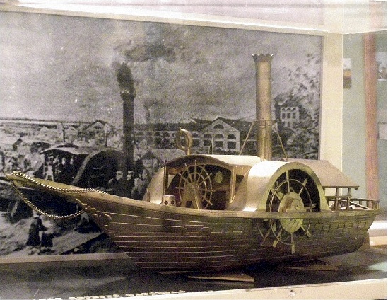 Модель одного из первых пароходов
